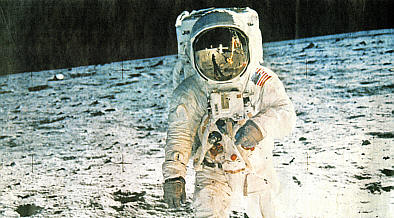Astronaut Zeitungsbild, Foto Herbert Winkler