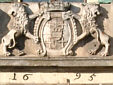 Wappen am Portal